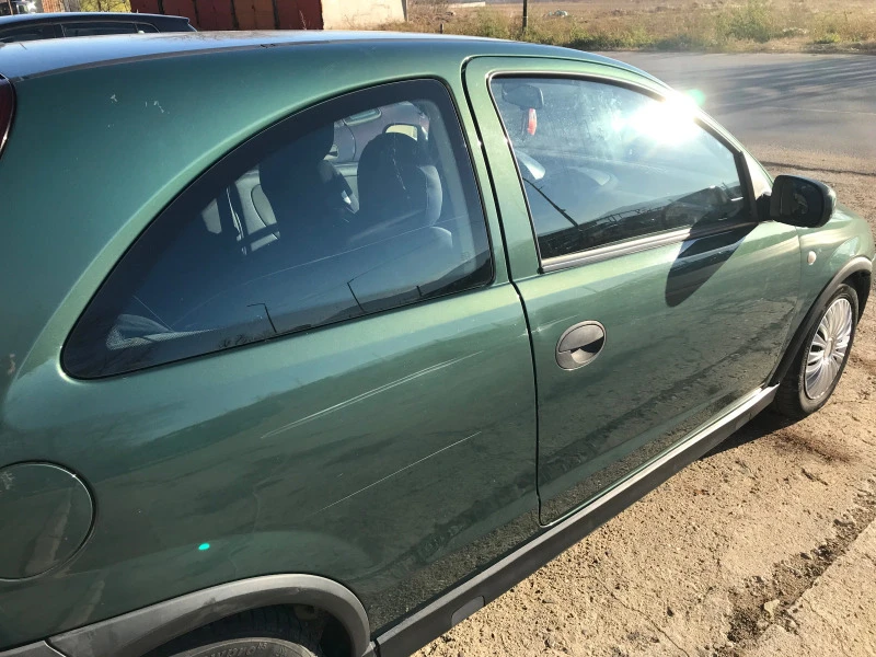 Opel Corsa 1.0, снимка 4 - Автомобили и джипове - 47019450