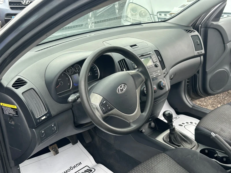 Hyundai I30 1, 6 CRDI, снимка 3 - Автомобили и джипове - 48892901