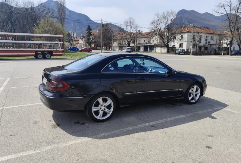 Mercedes-Benz CLK CLK 270 CDI Avantgarde, снимка 7 - Автомобили и джипове - 50097738