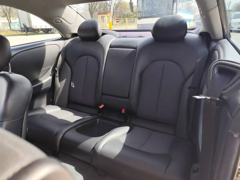 Mercedes-Benz CLK CLK 270 CDI Avantgarde, снимка 13 - Автомобили и джипове - 50097738