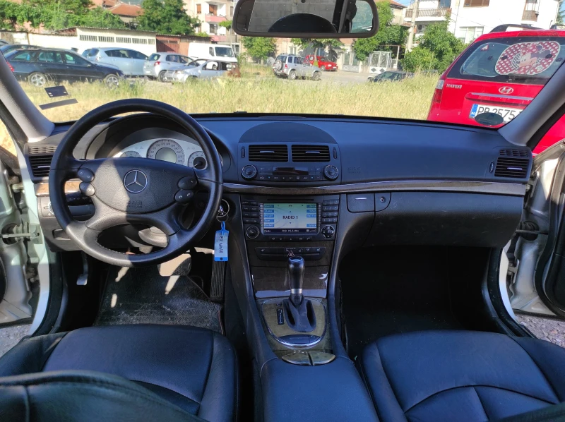 Mercedes-Benz E 280 3.0 Газ бензин , снимка 8 - Автомобили и джипове - 50777392