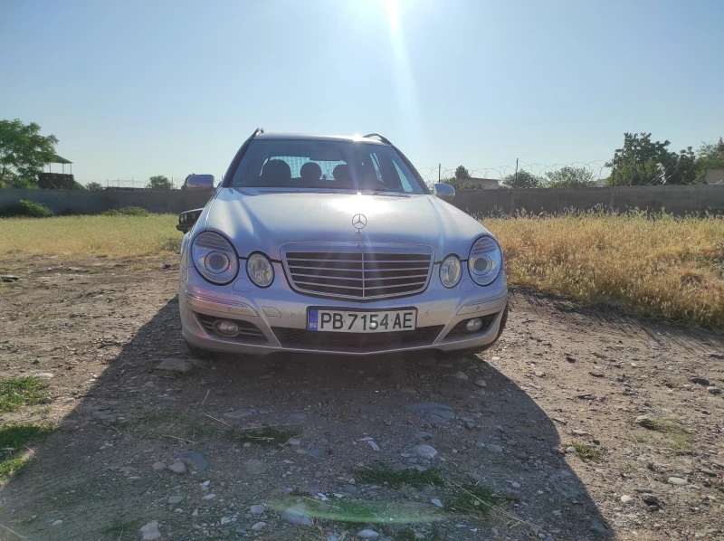 Mercedes-Benz E 280 3.0 Газ бензин , снимка 2 - Автомобили и джипове - 50777392