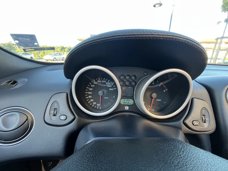 Alfa Romeo Spider 916, снимка 10 - Автомобили и джипове - 51860758