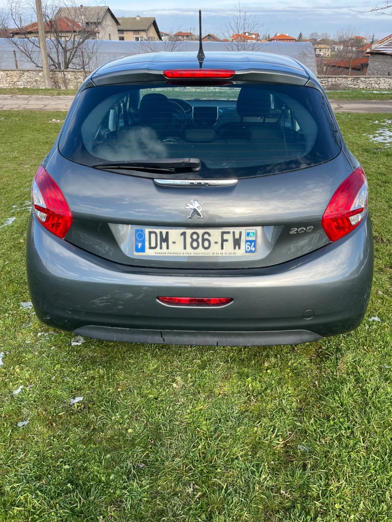 Peugeot 208, снимка 3 - Автомобили и джипове - 53161876