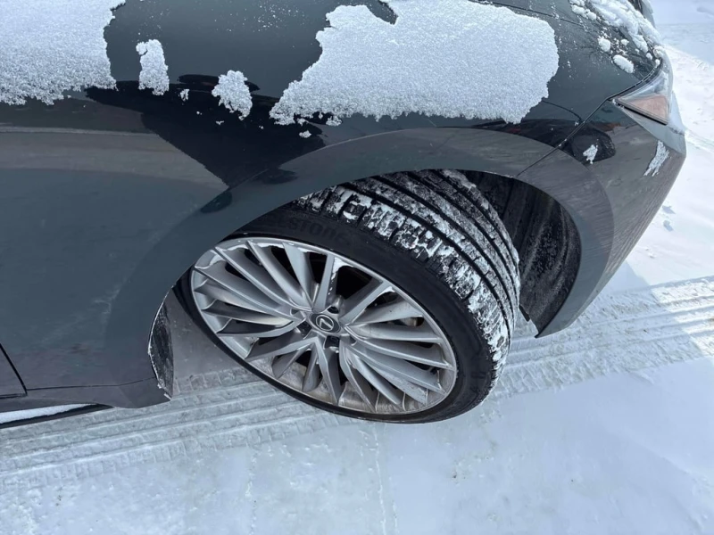 Lexus IS 300 *  * CARFAX * БЕЗ ПЪРВОНАЧАЛНА ВНОСКА, снимка 7 - Автомобили и джипове - 53269112