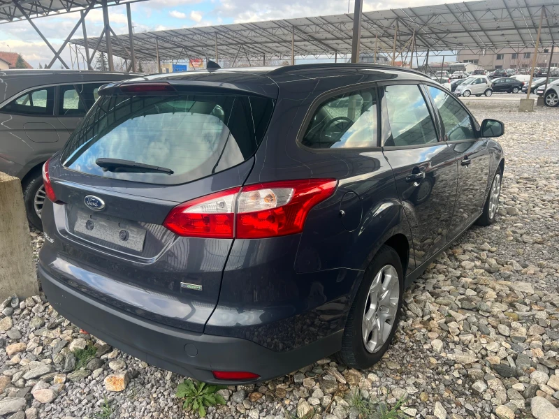 Ford Focus 1.0i Ecoboost 94.000km , снимка 9 - Автомобили и джипове - 53527474