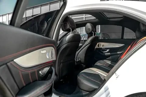 Mercedes-Benz E 43 AMG 4Matic* NAVI* PANO*  - изображение 7