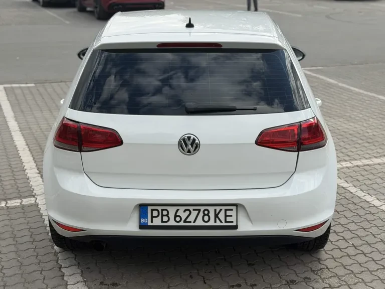 VW Golf 7.5 Facelift Highline, снимка 7 - Автомобили и джипове - 56331947
