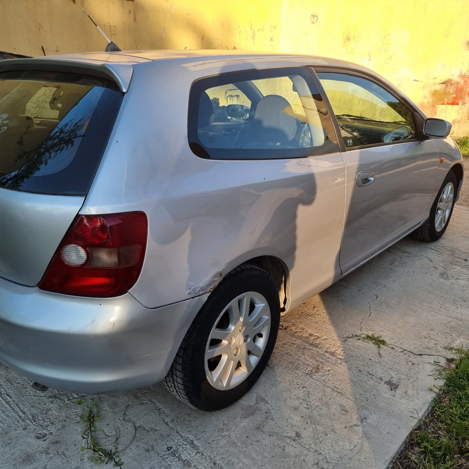Honda Civic 1.6 benzin klimatronik  - изображение 6