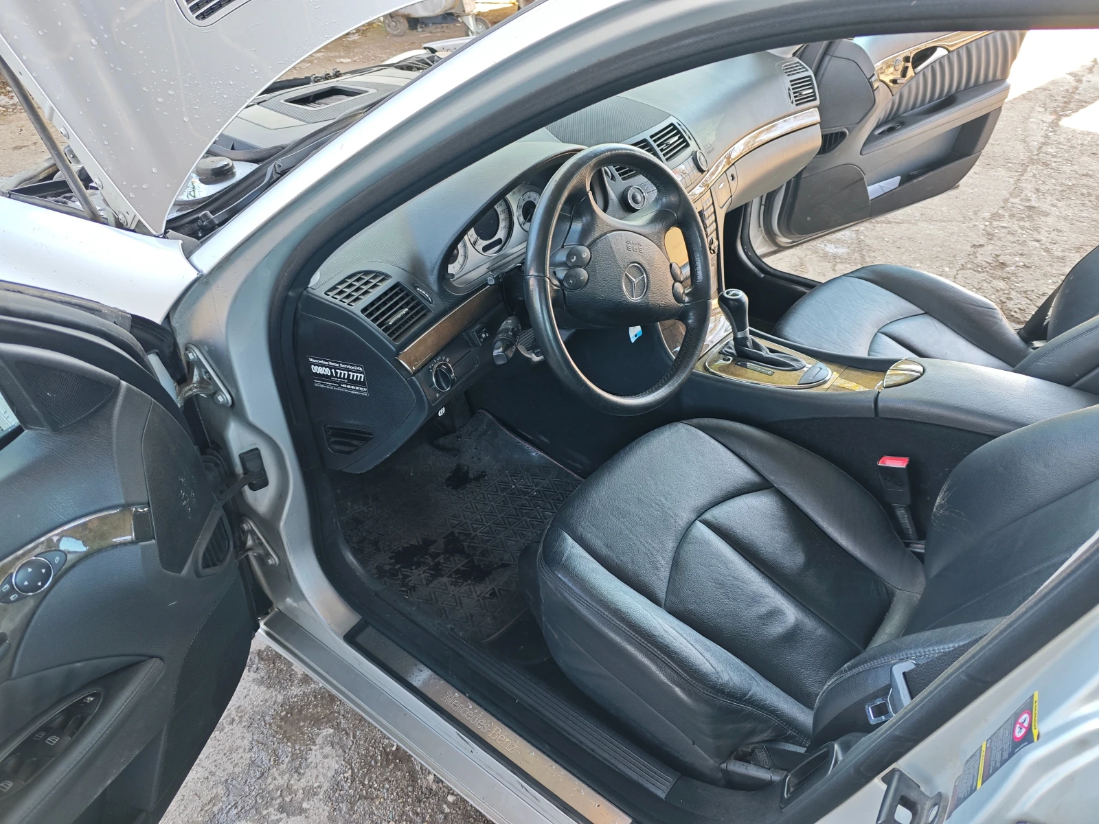 Mercedes-Benz E 280 3.0 Газ бензин , снимка 17 - Автомобили и джипове - 50777392