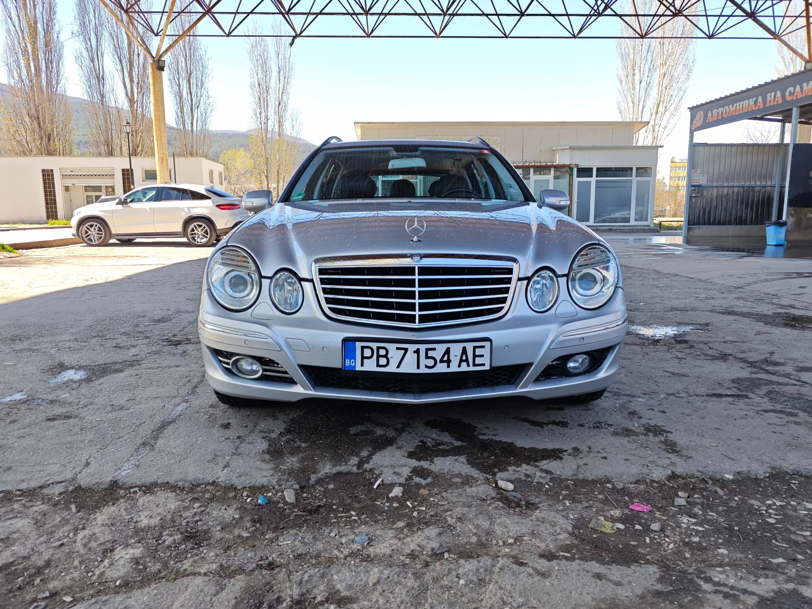 Mercedes-Benz E 280 3.0 Газ бензин , снимка 2 - Автомобили и джипове - 50777392
