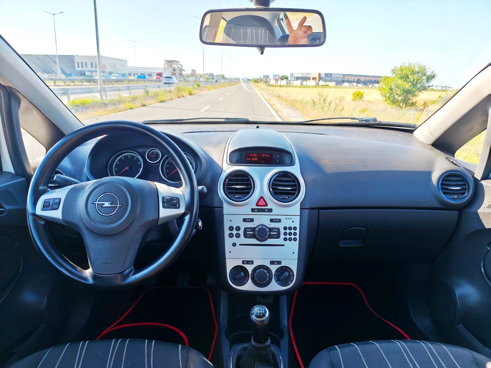 Opel Corsa 1.2i GAZ 80ks - изображение 8