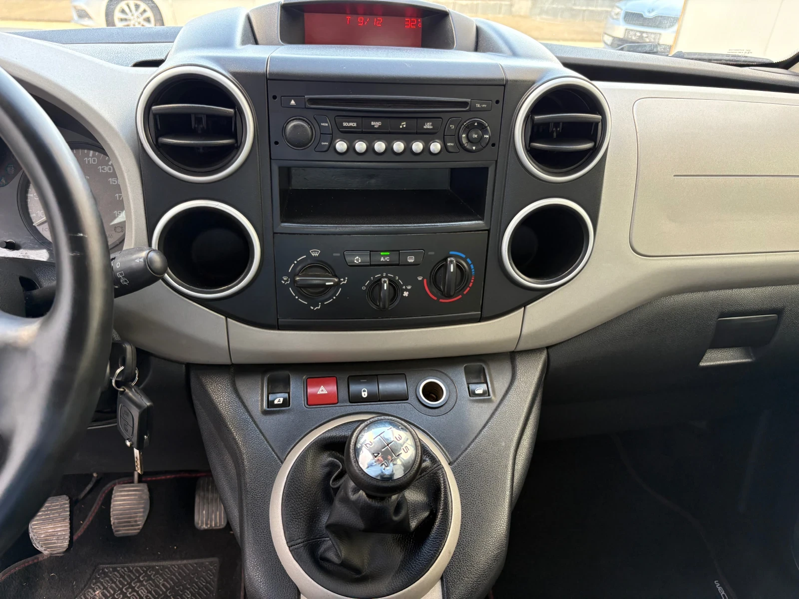 Citroen Berlingo 1.6 HDI* Facelift* LED* Multispase* EURO5B*  | Mobile.bg   17