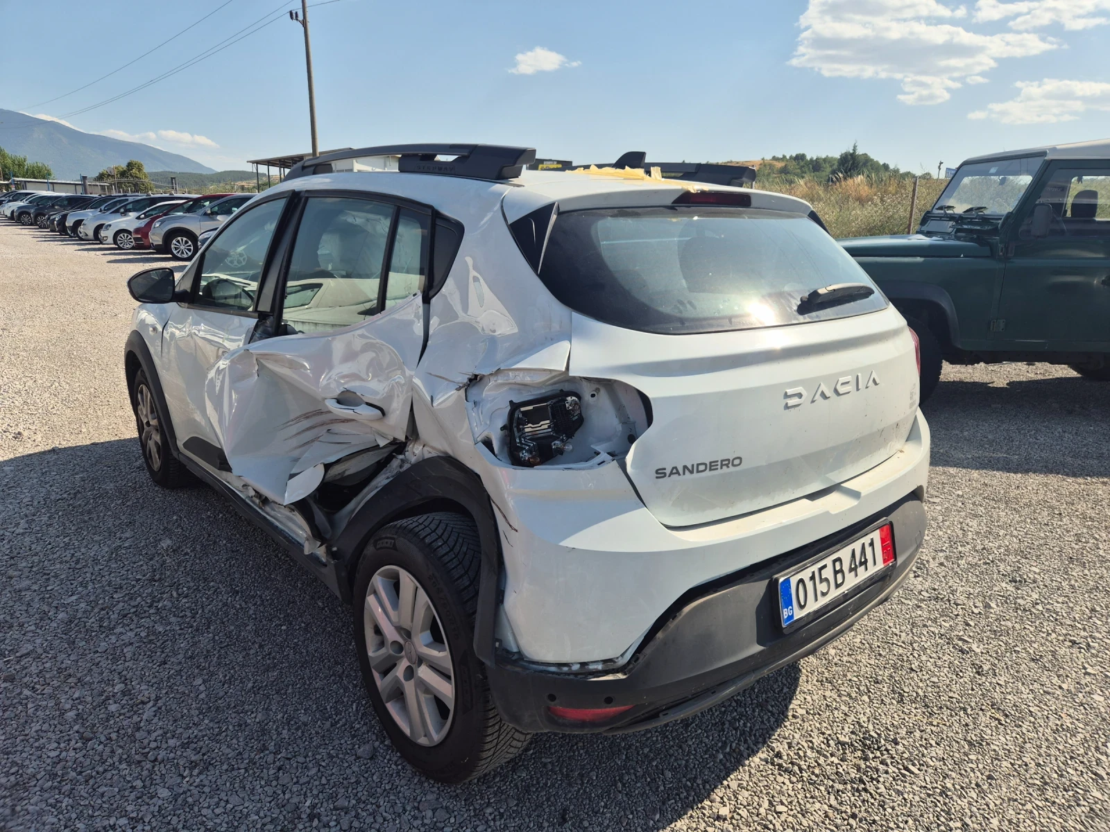 Dacia Sandero 1.0 ГАЗ - изображение 4