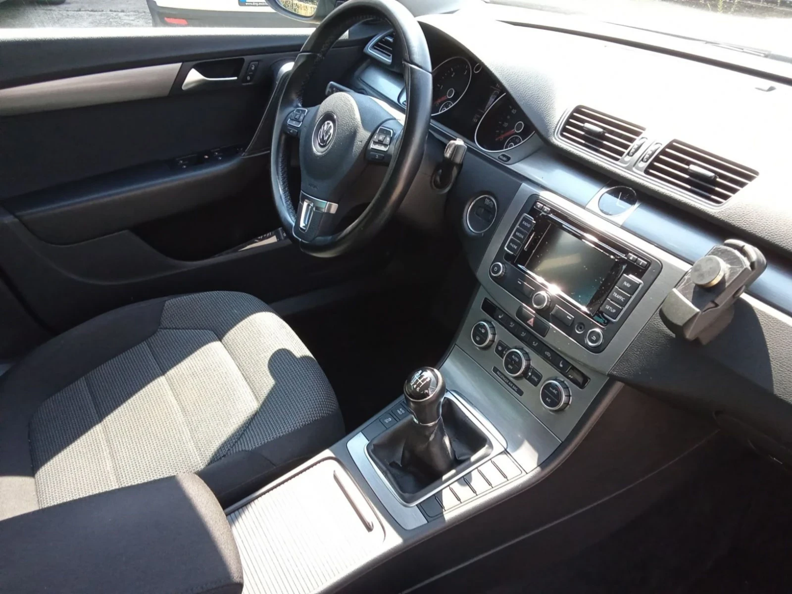 VW Passat 1.6 TDI 7 - изображение 9