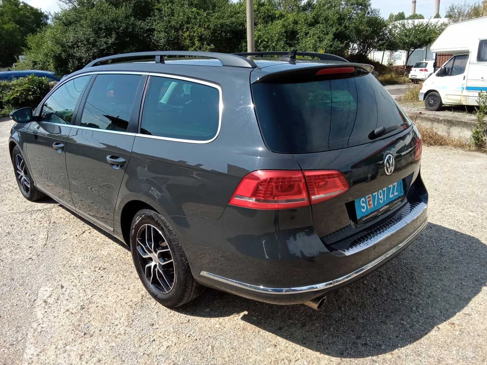 VW Passat 1.6 TDI 7 - изображение 3