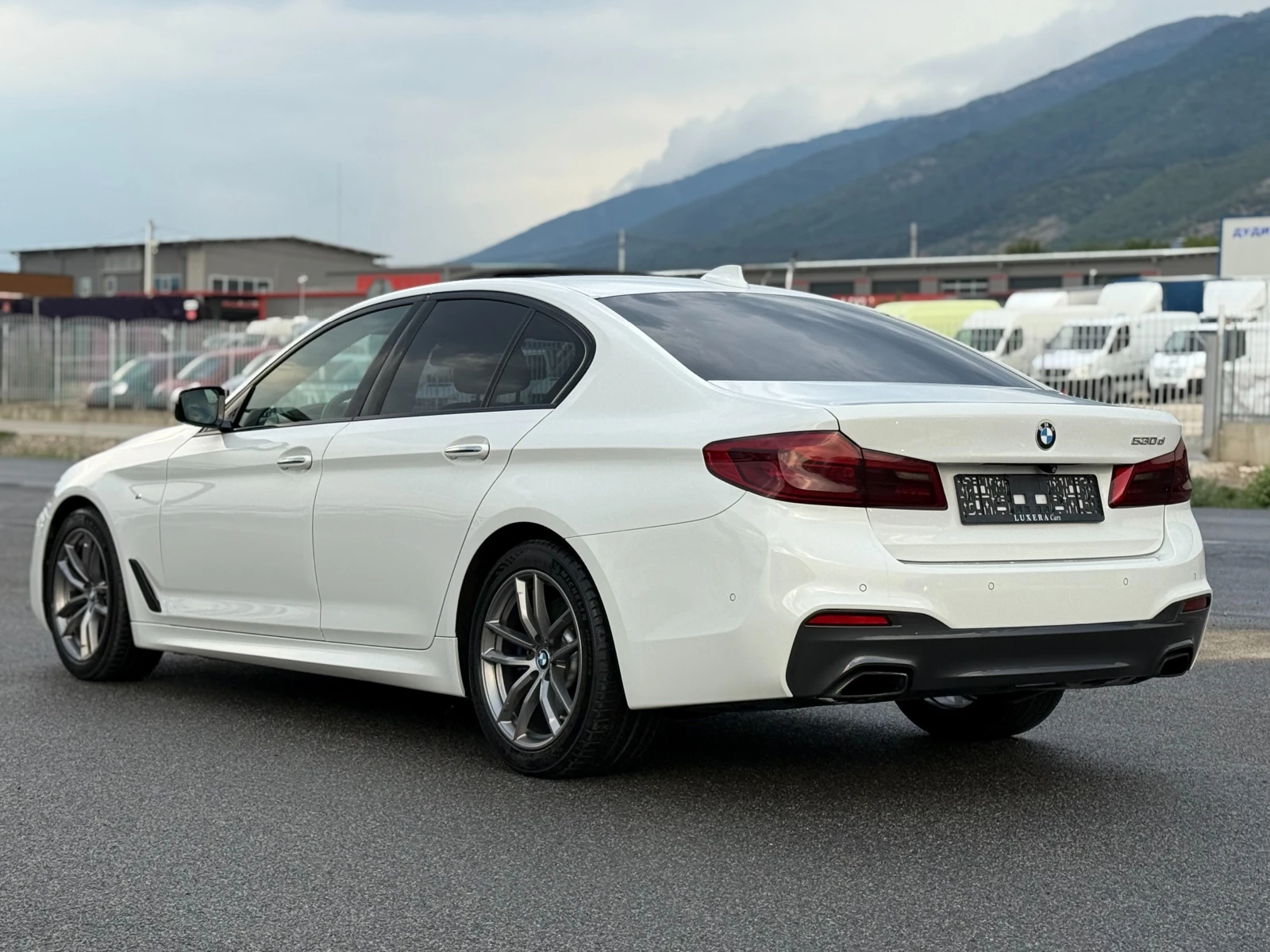 BMW 530 M Sport/Laser/Head Up/Keyless - изображение 5