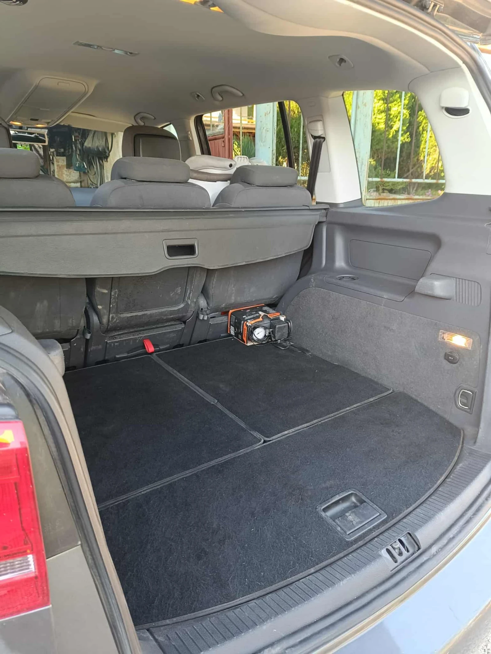 VW Touran  - изображение 8