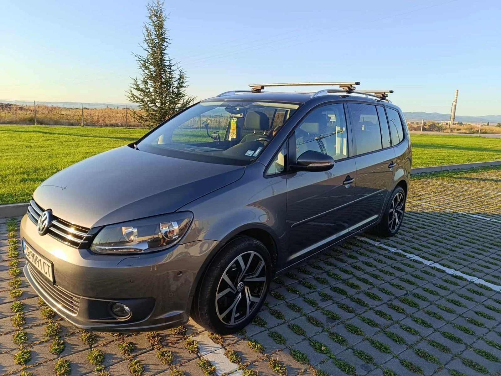 VW Touran | Mobile.bg   1