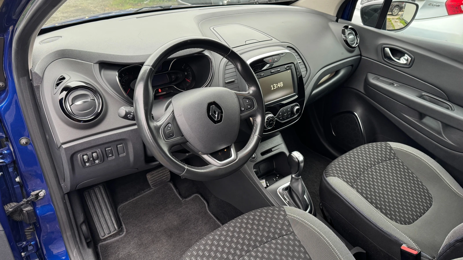 Renault Captur 1.3i ���������! ���� ���������!LED, Navi, Tel, ��� | Mobile.bg � ����������� 10
