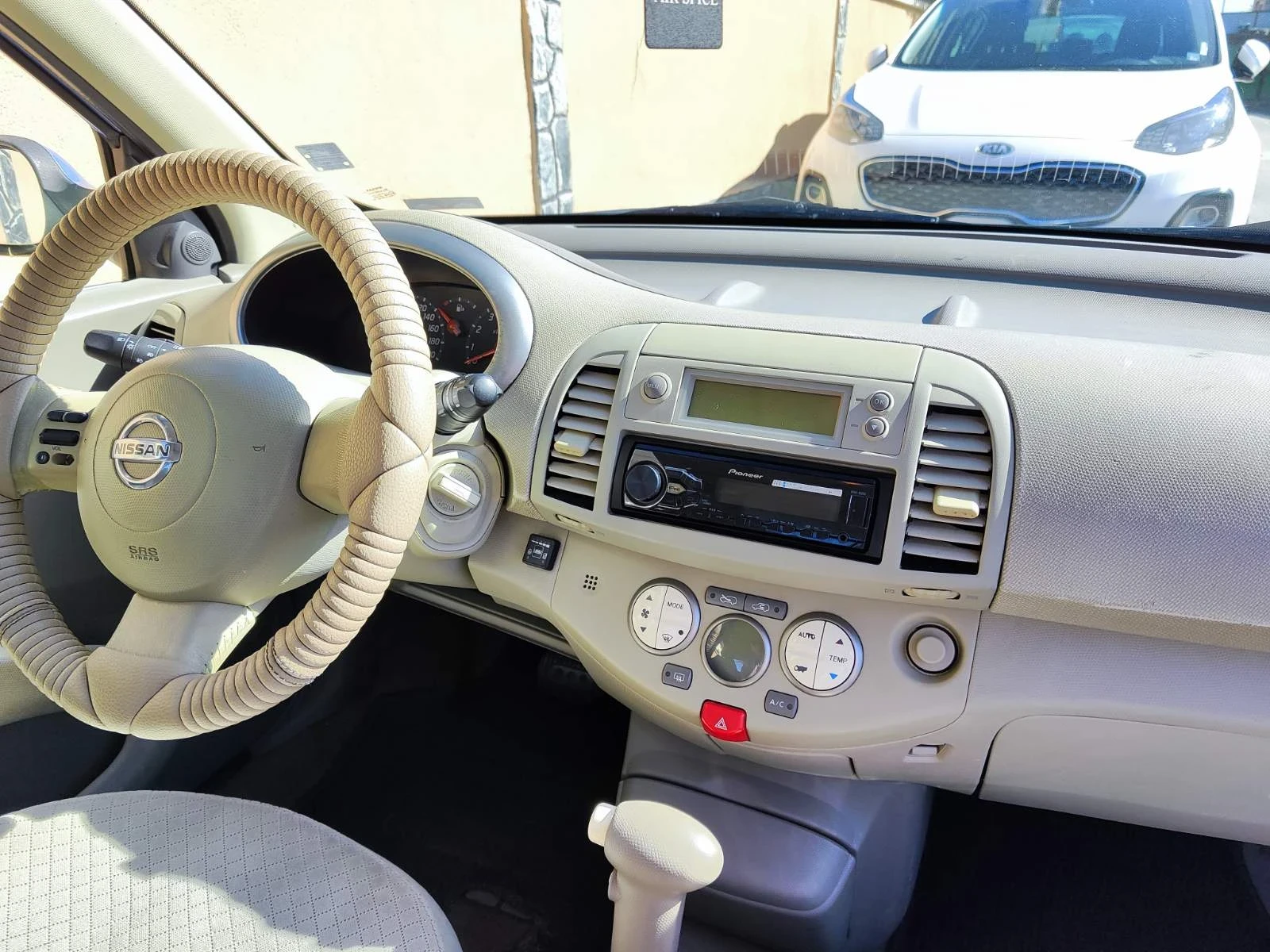 Nissan Micra  - изображение 4