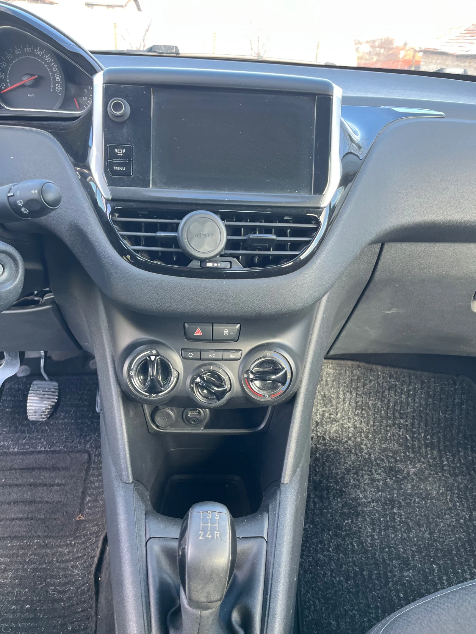 Peugeot 208 | Mobile.bg � ����������� 7