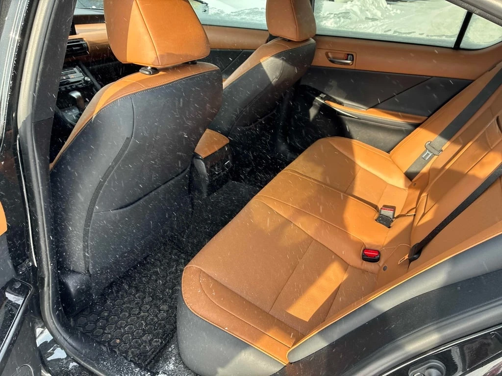 Lexus IS 300 *  * CARFAX * ��� ������������ ������ | Mobile.bg � ����������� 13