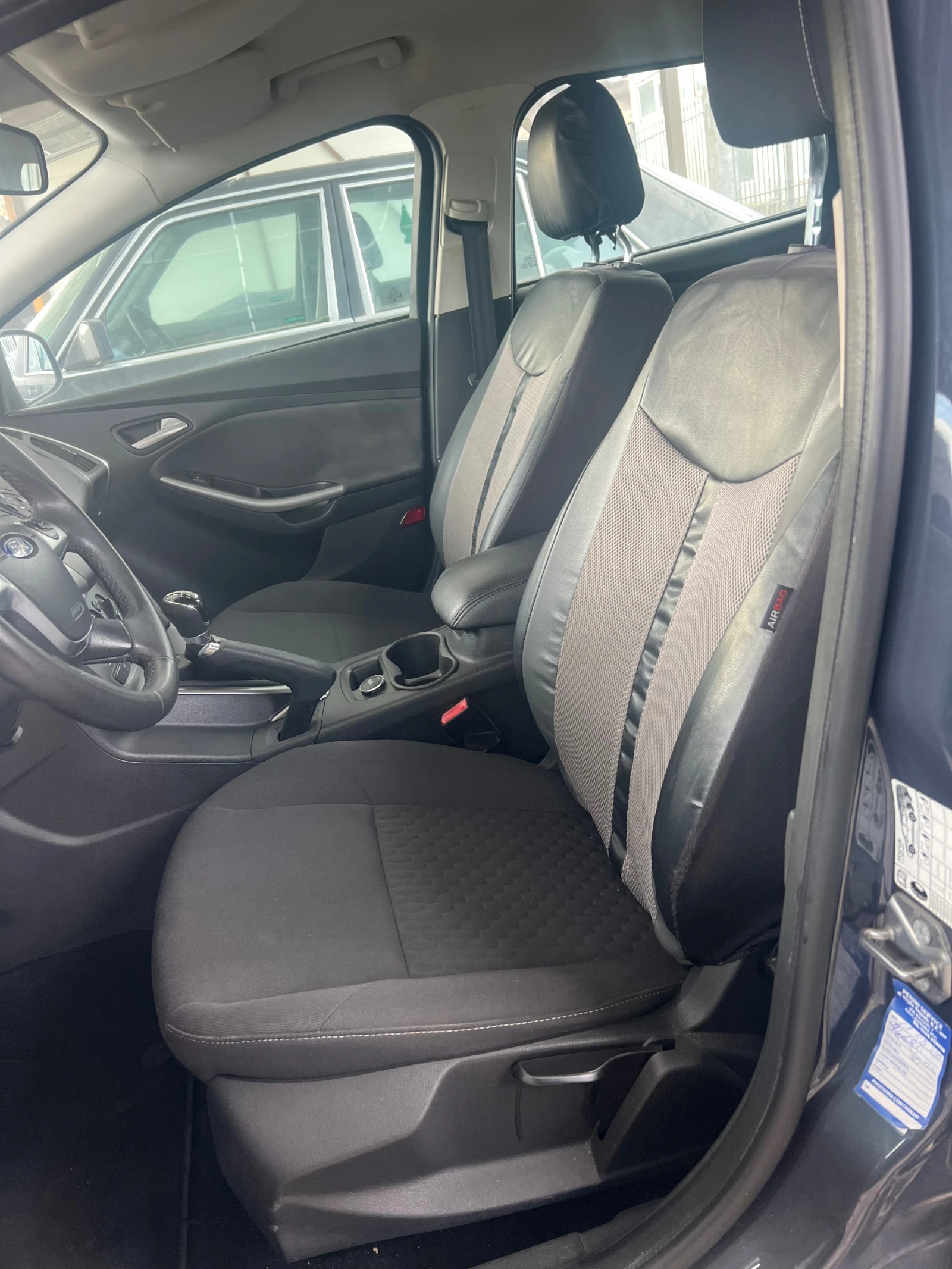 Ford Focus 1.0i Ecoboost 94.000km  - изображение 6