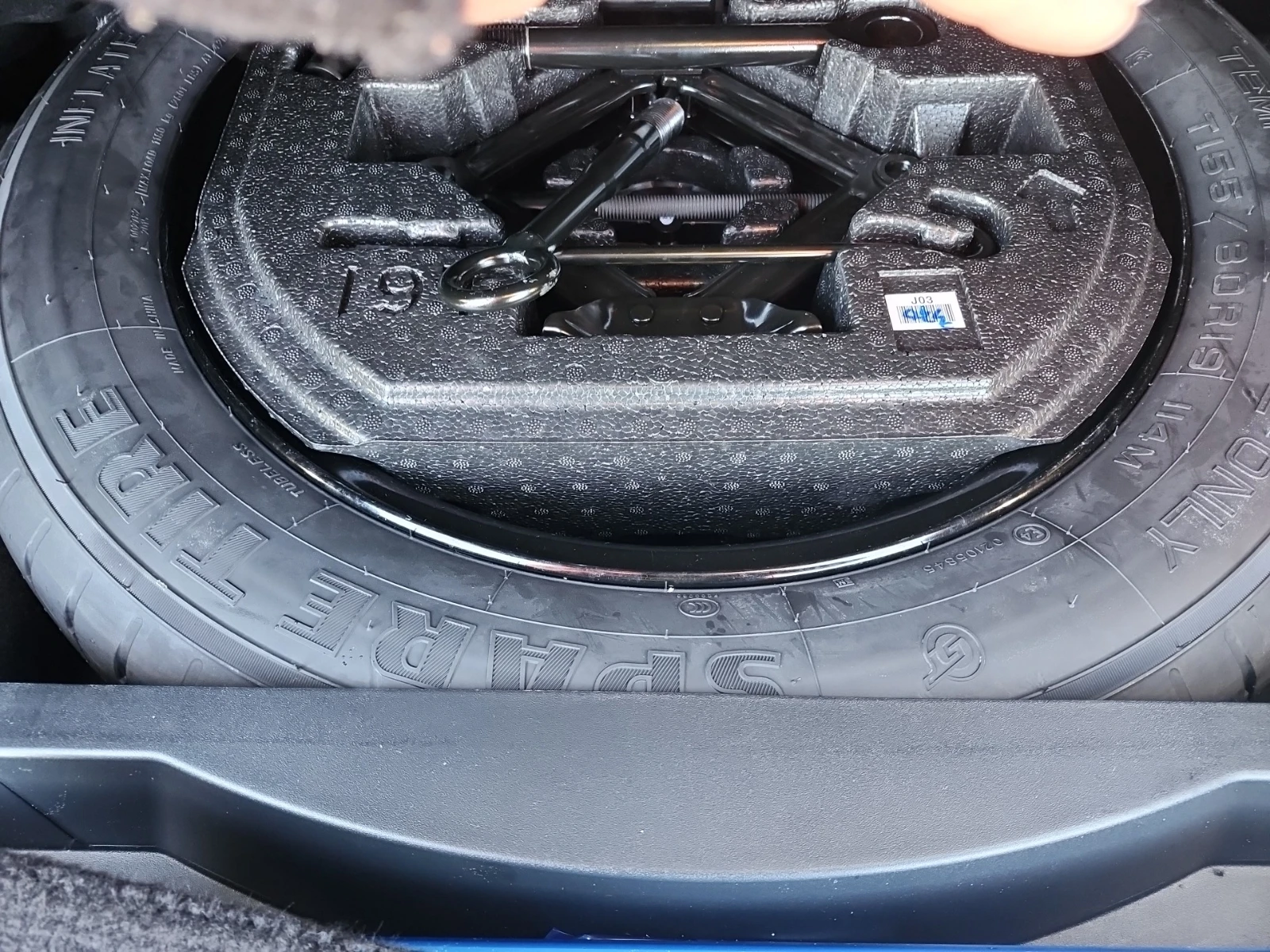 Genesis GV70 2.5L 4cyl AWD - изображение 8