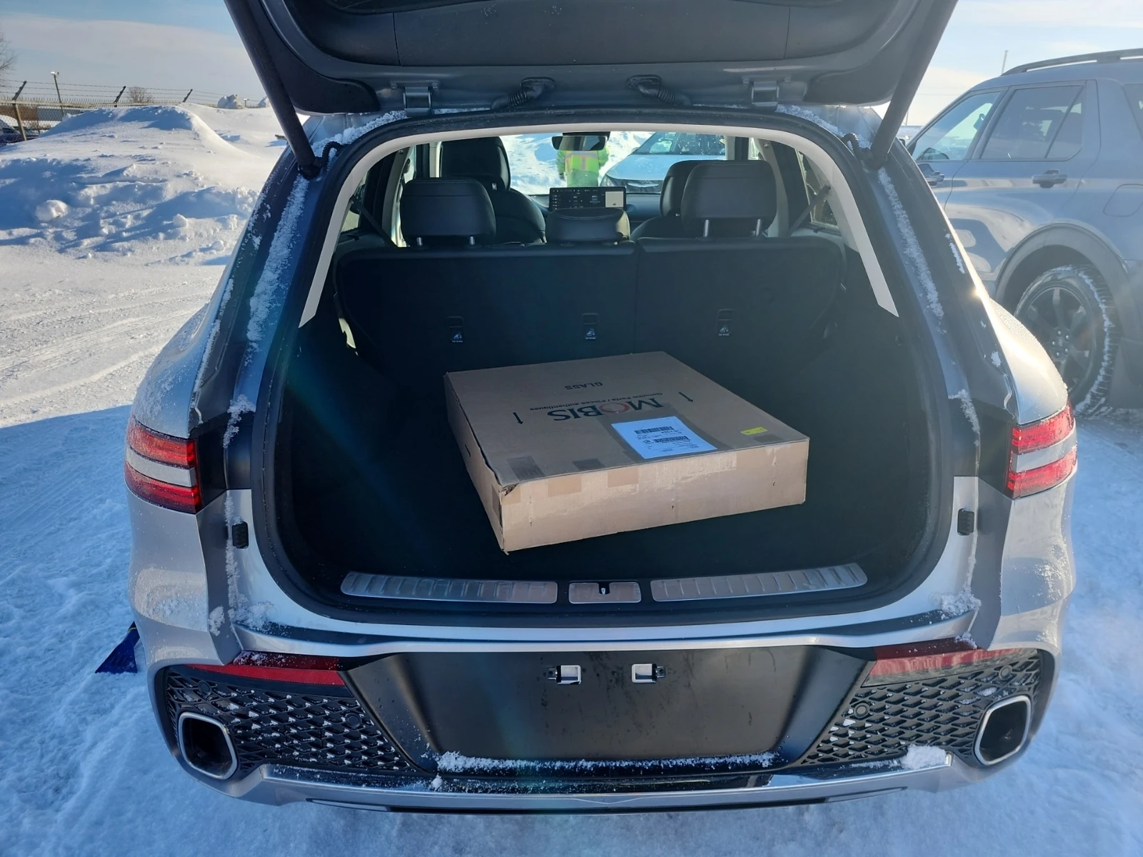 Genesis GV70 2.5L 4cyl AWD - изображение 7