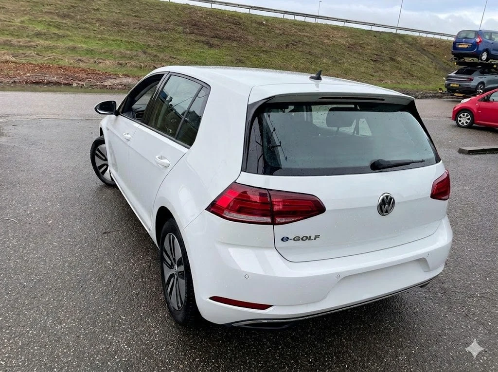 VW Golf  - изображение 4