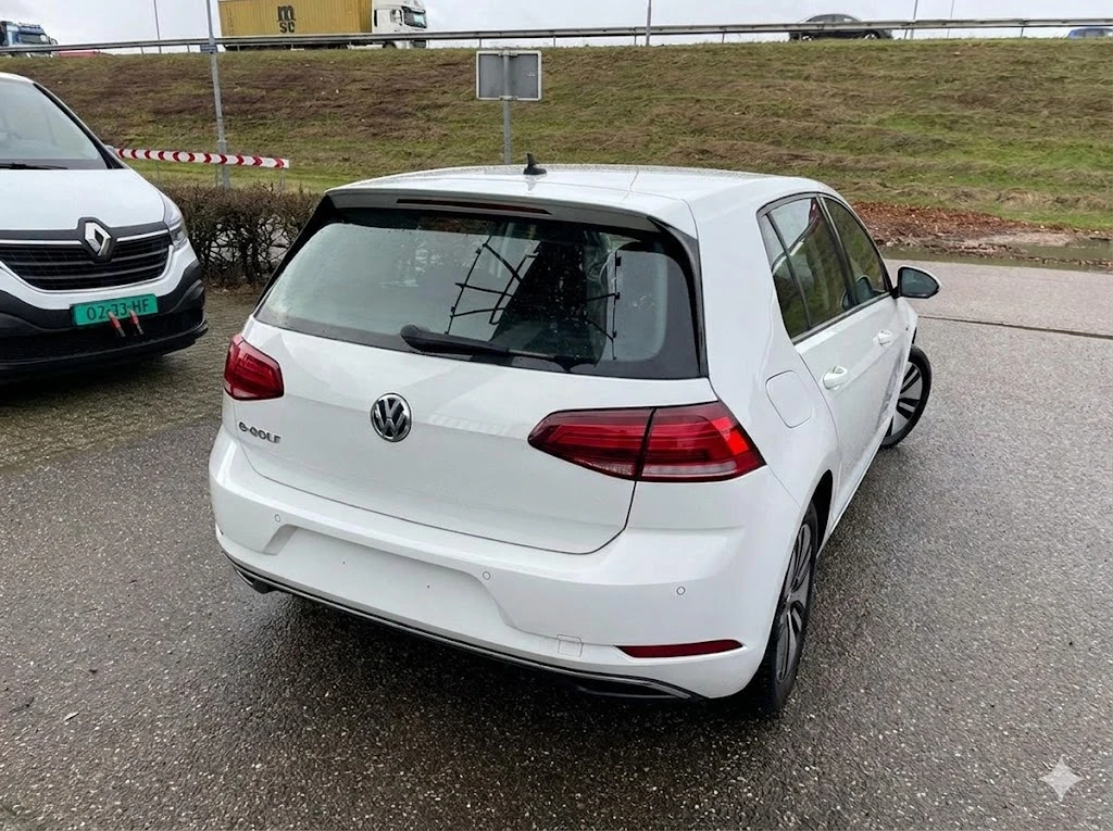 VW Golf  - изображение 3