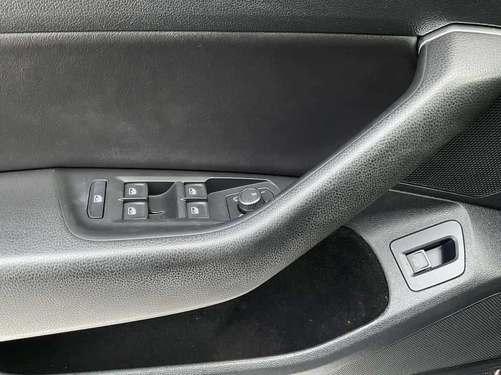 VW Arteon  4Motion SEL w/ R Line/360/ОБДУХВАНЕ, снимка 13 - Автомобили и джипове - 53953771