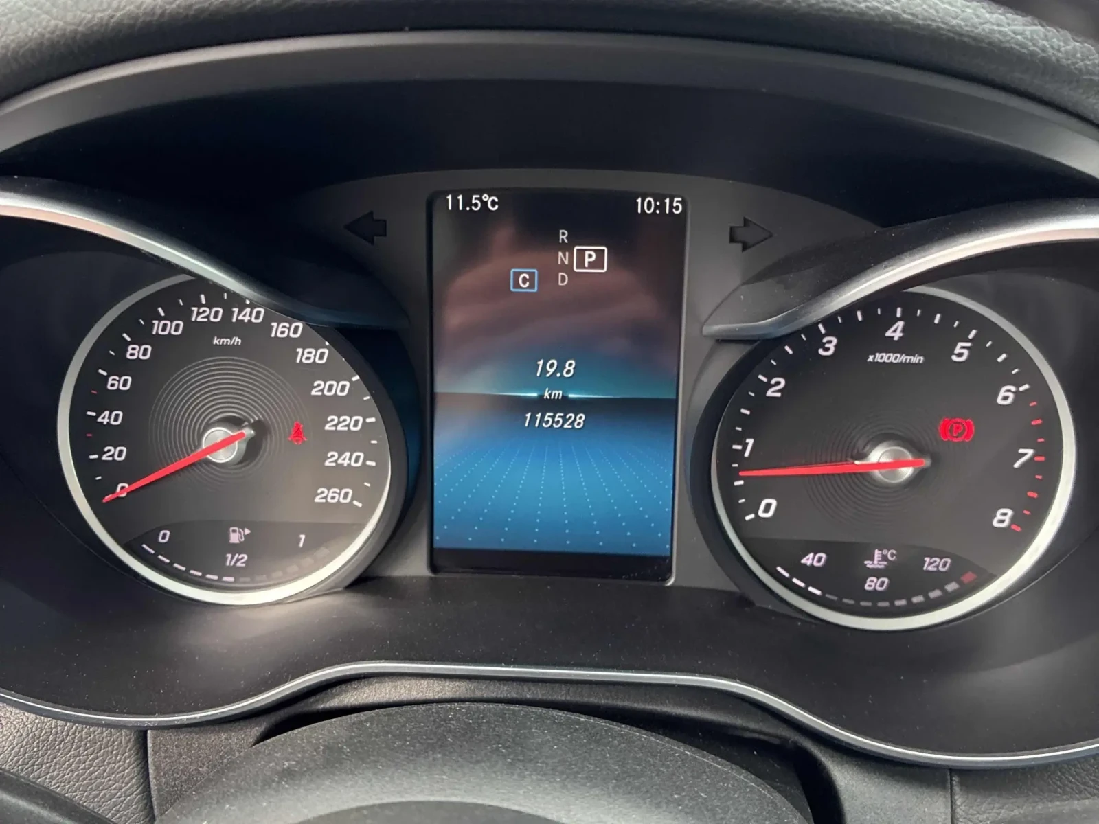 Mercedes-Benz C 300 2.0L 4MATIC, снимка 7 - Автомобили и джипове - 53994283