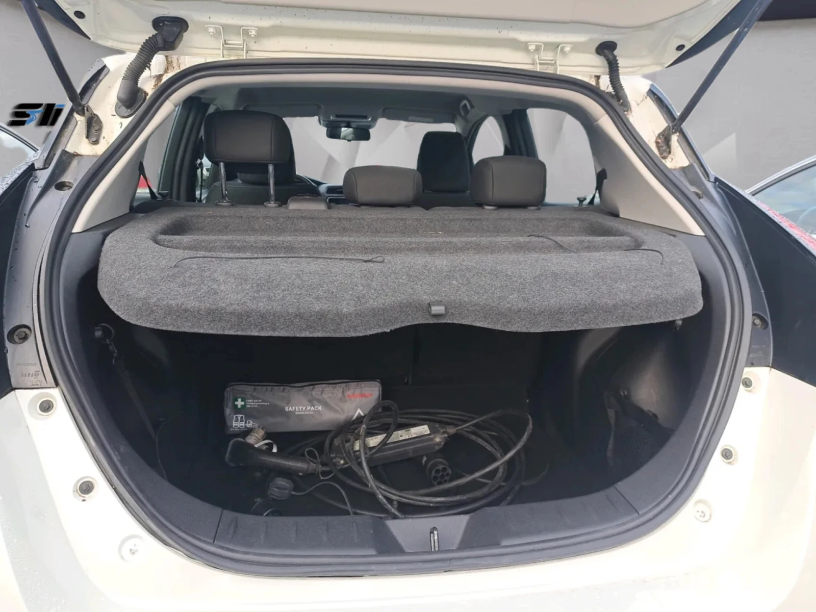 Nissan Leaf  + 62KWH FACELIFT 39000КМ. НАВИГАЦИЯ APPLE CAR PLAY, снимка 5 - Автомобили и джипове - 54077199