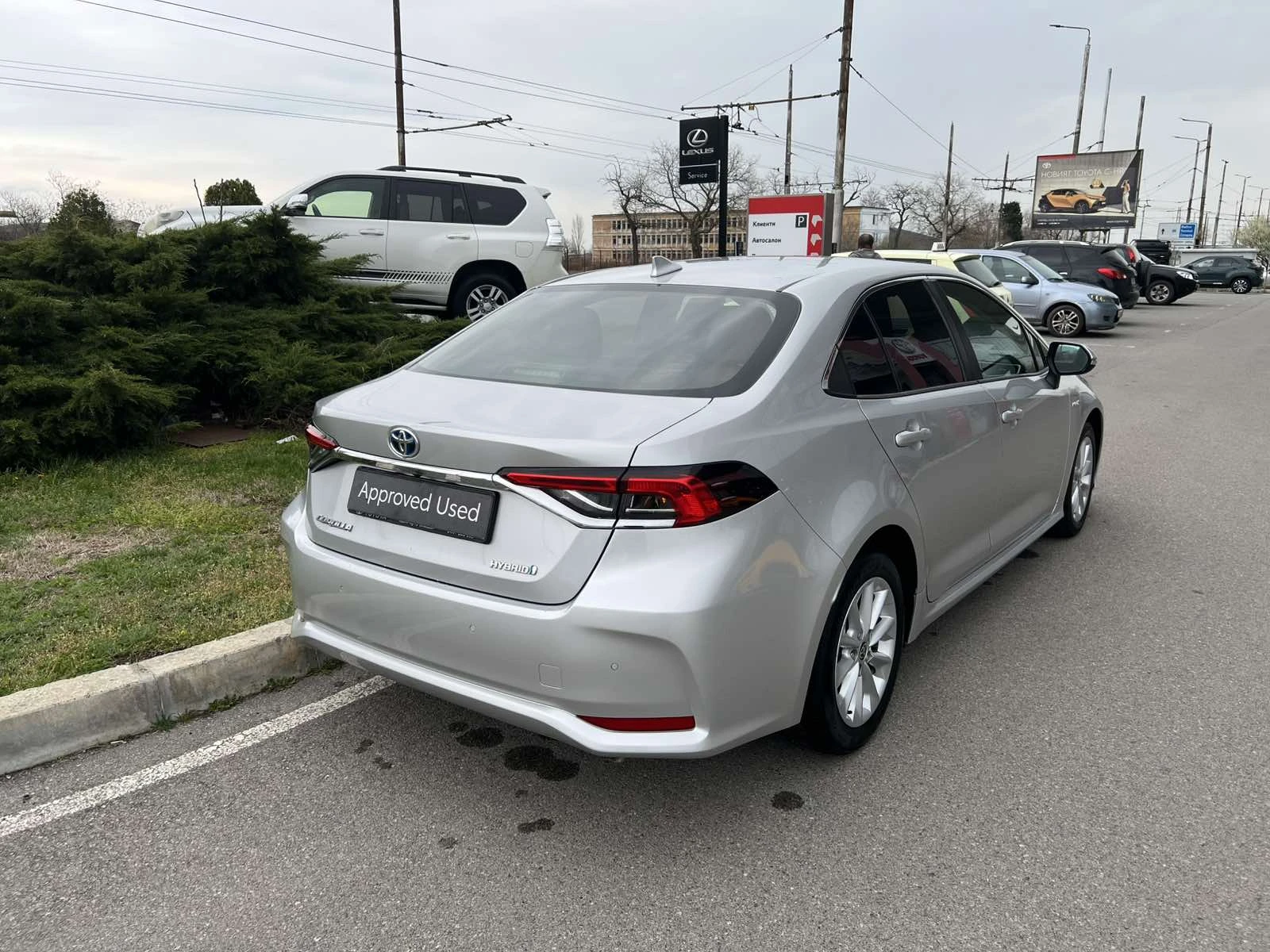 Toyota Corolla 1.8 HEV Executive | Mobile.bg � ����������� 3