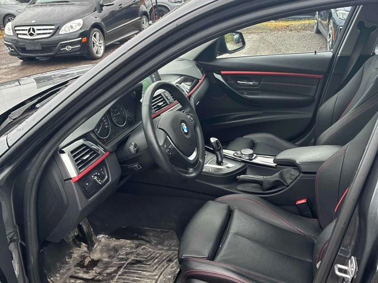 BMW 320 * 320i xDrive * CARFAX * ОТ ПРЕДСТАВИТЕЛСТВО НА BM, снимка 7 - Автомобили и джипове - 54176202