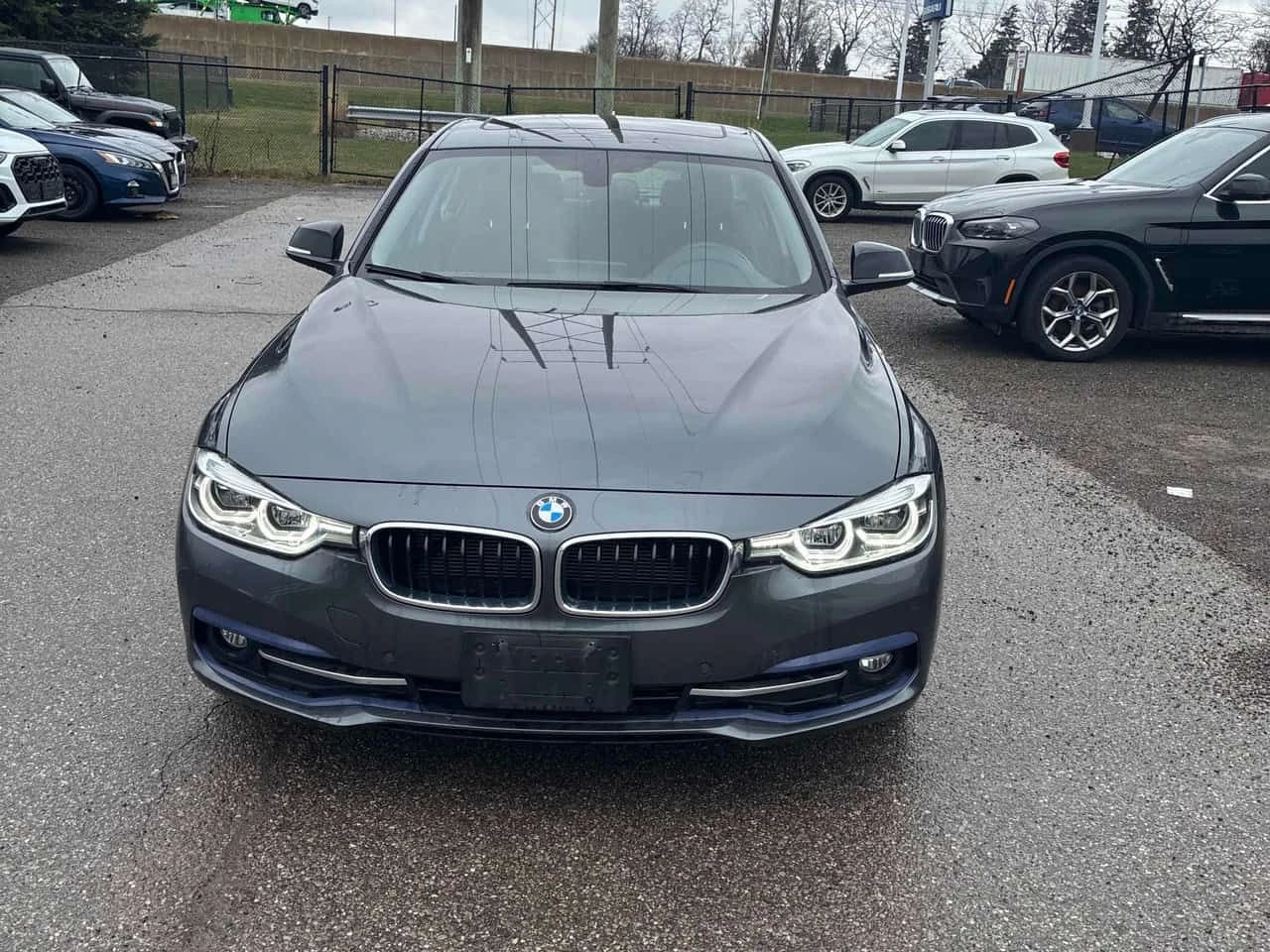 BMW 320 * 320i xDrive * CARFAX * ОТ ПРЕДСТАВИТЕЛСТВО НА BM, снимка 5 - Автомобили и джипове - 54176202