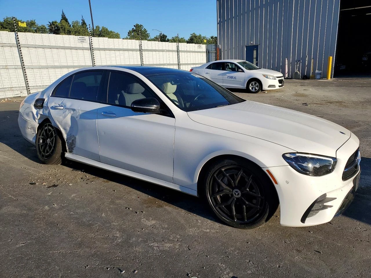 Mercedes-Benz E 450 3.0l 4Matic, снимка 4 - Автомобили и джипове - 54417249
