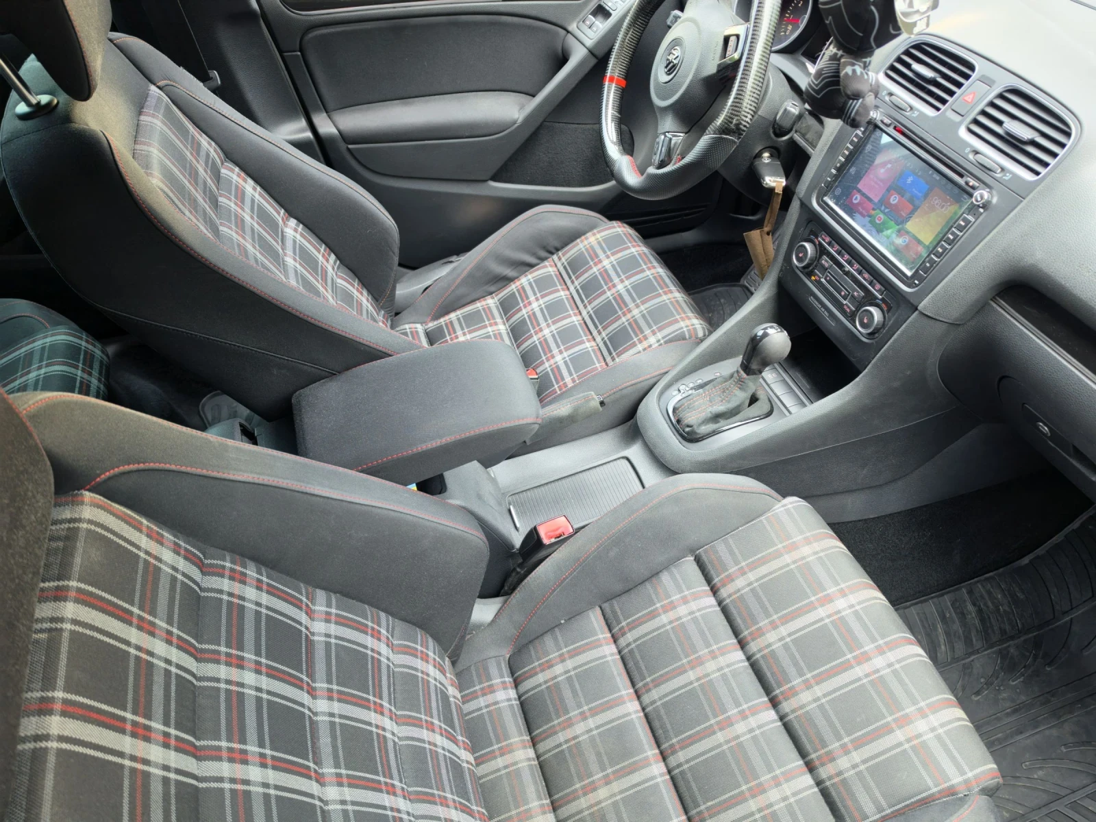 VW Golf GTI, снимка 11 - Автомобили и джипове - 54733157