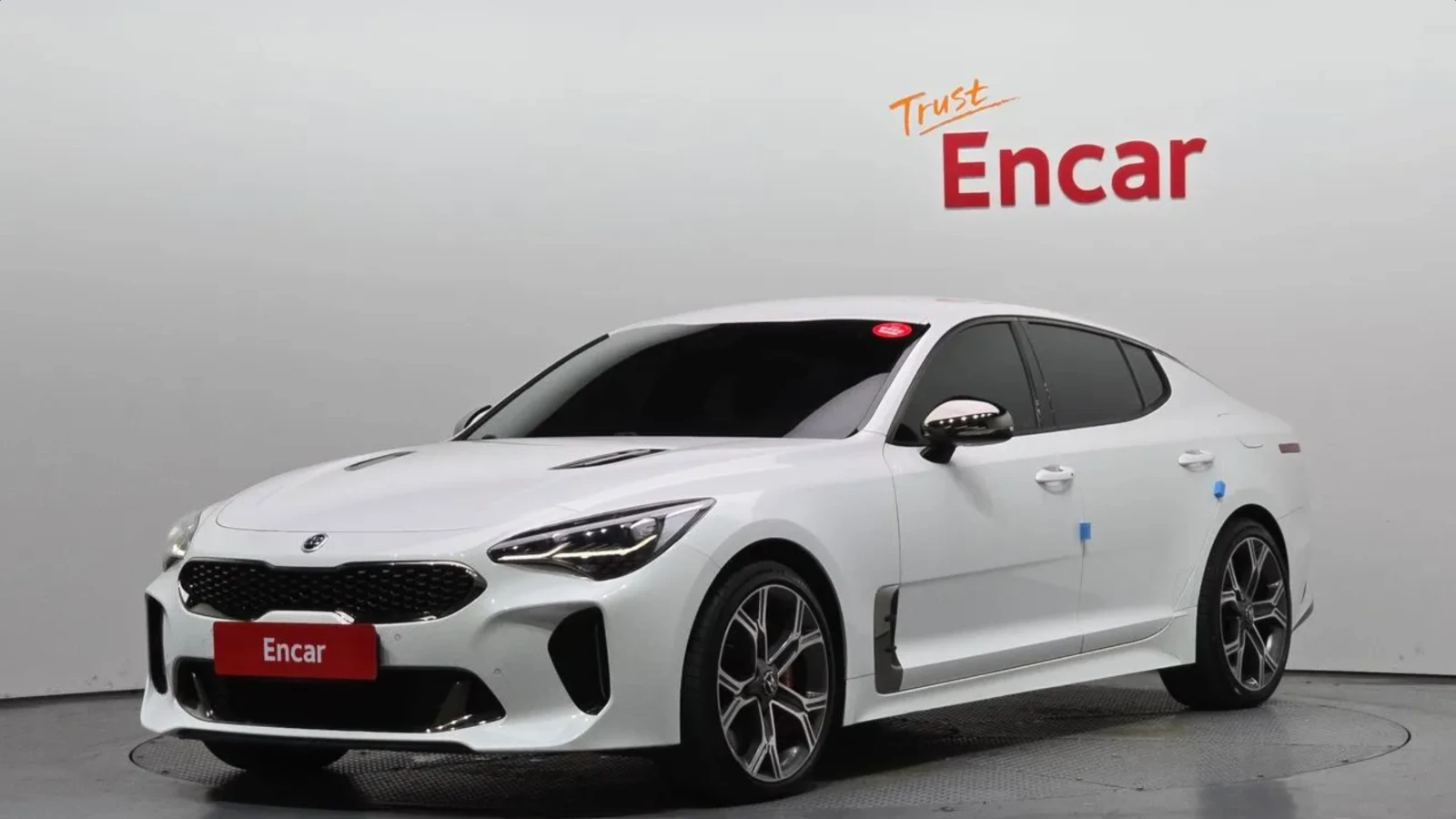 Kia Stinger 3.3 AWD MASTERS | ПОДГРЕВ | ОБДУХВАНЕ