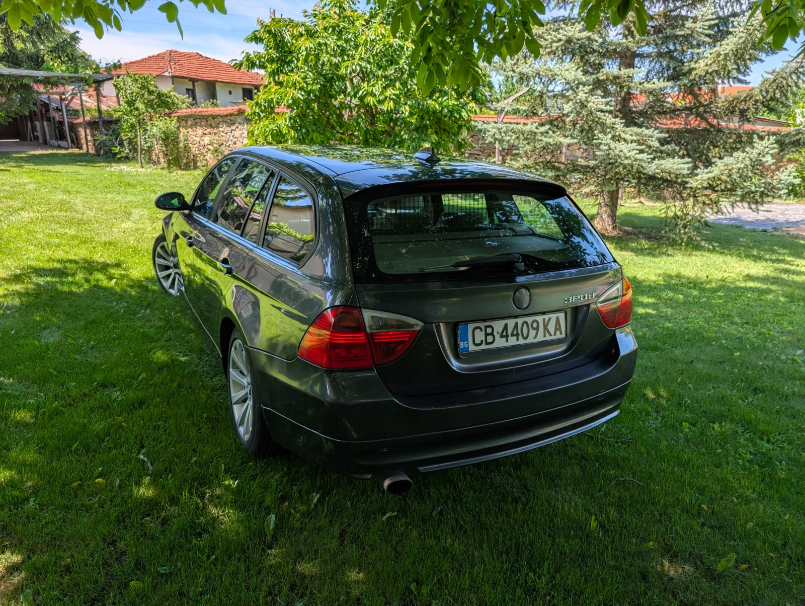 BMW 320 320D, снимка 10 - Автомобили и джипове - 54895559