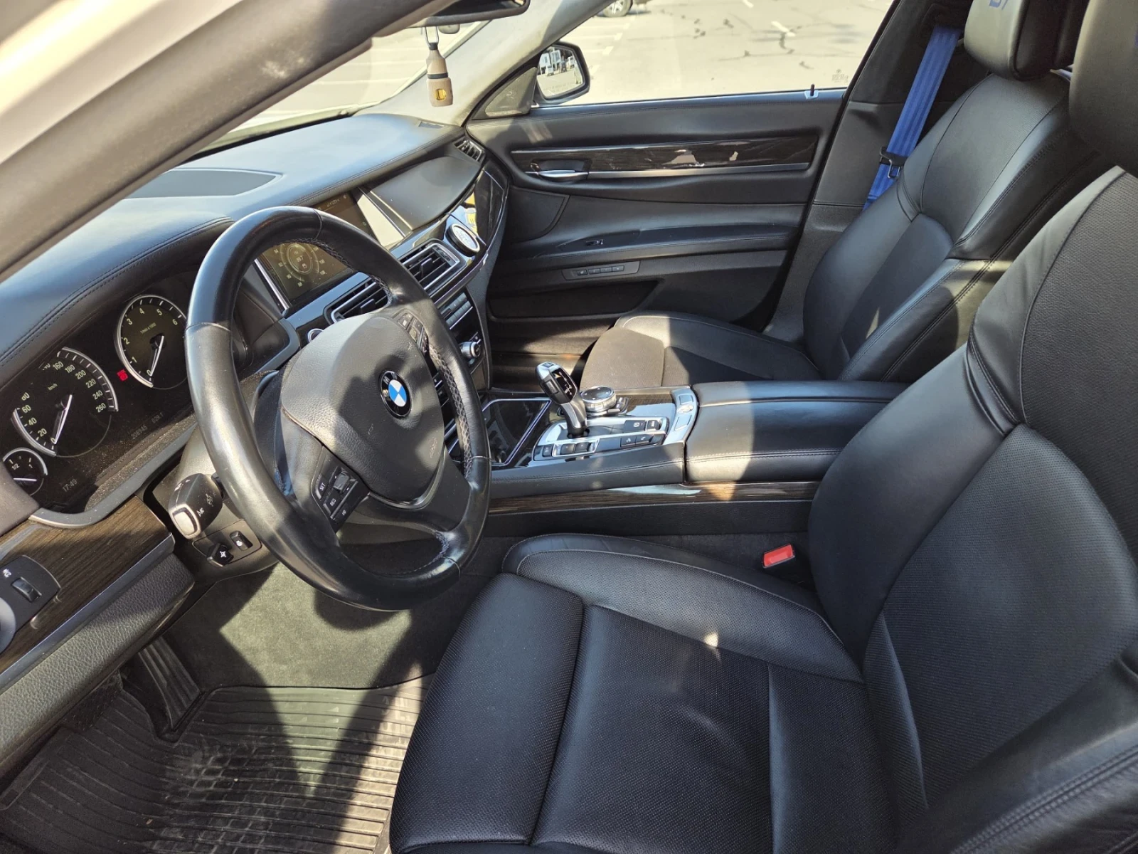 BMW 750 BMW 750iXD , снимка 10 - Автомобили и джипове - 55632602