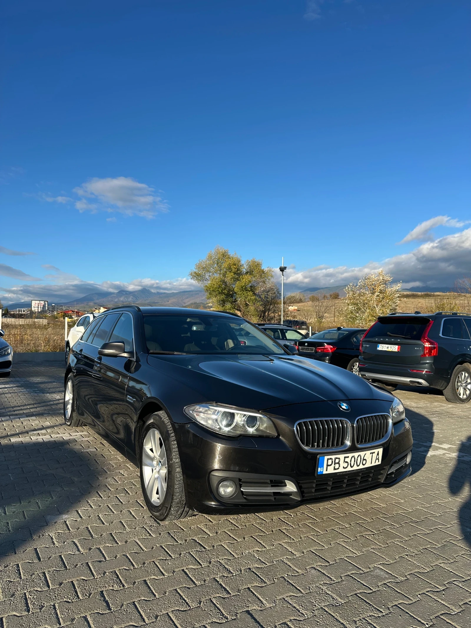 BMW 525 * 218hp* X-Drive* Сменени вериги* , снимка 11 - Автомобили и джипове - 56183448