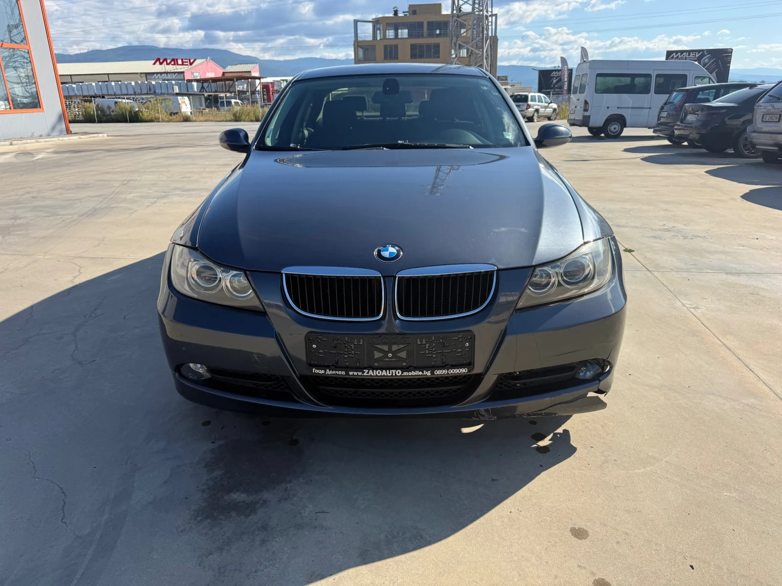 BMW 320