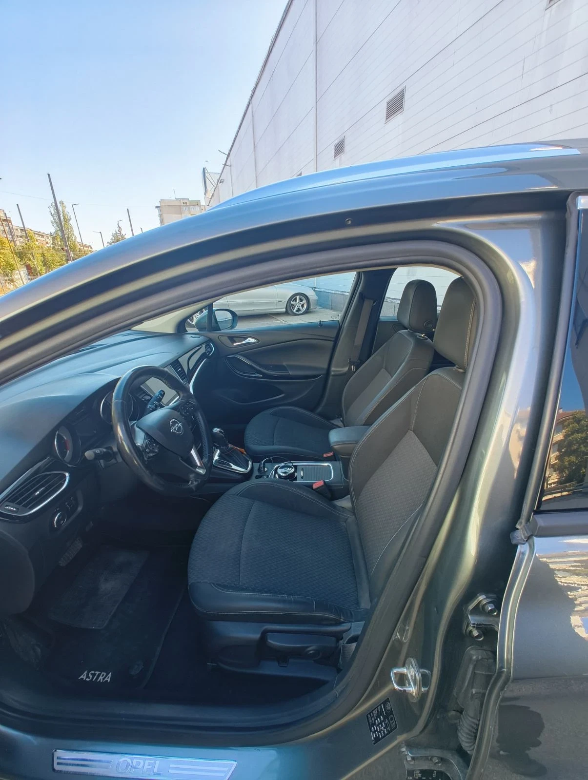 Opel Astra  CDTI sport turar, снимка 8 - Автомобили и джипове - 56346904
