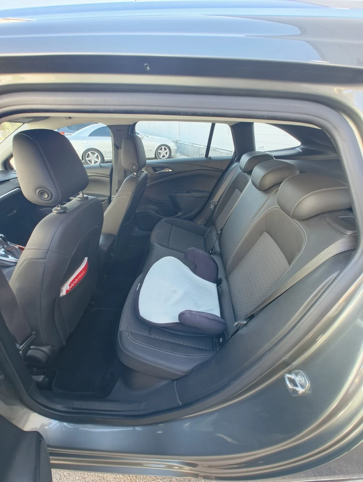 Opel Astra  CDTI sport turar, снимка 10 - Автомобили и джипове - 56346904