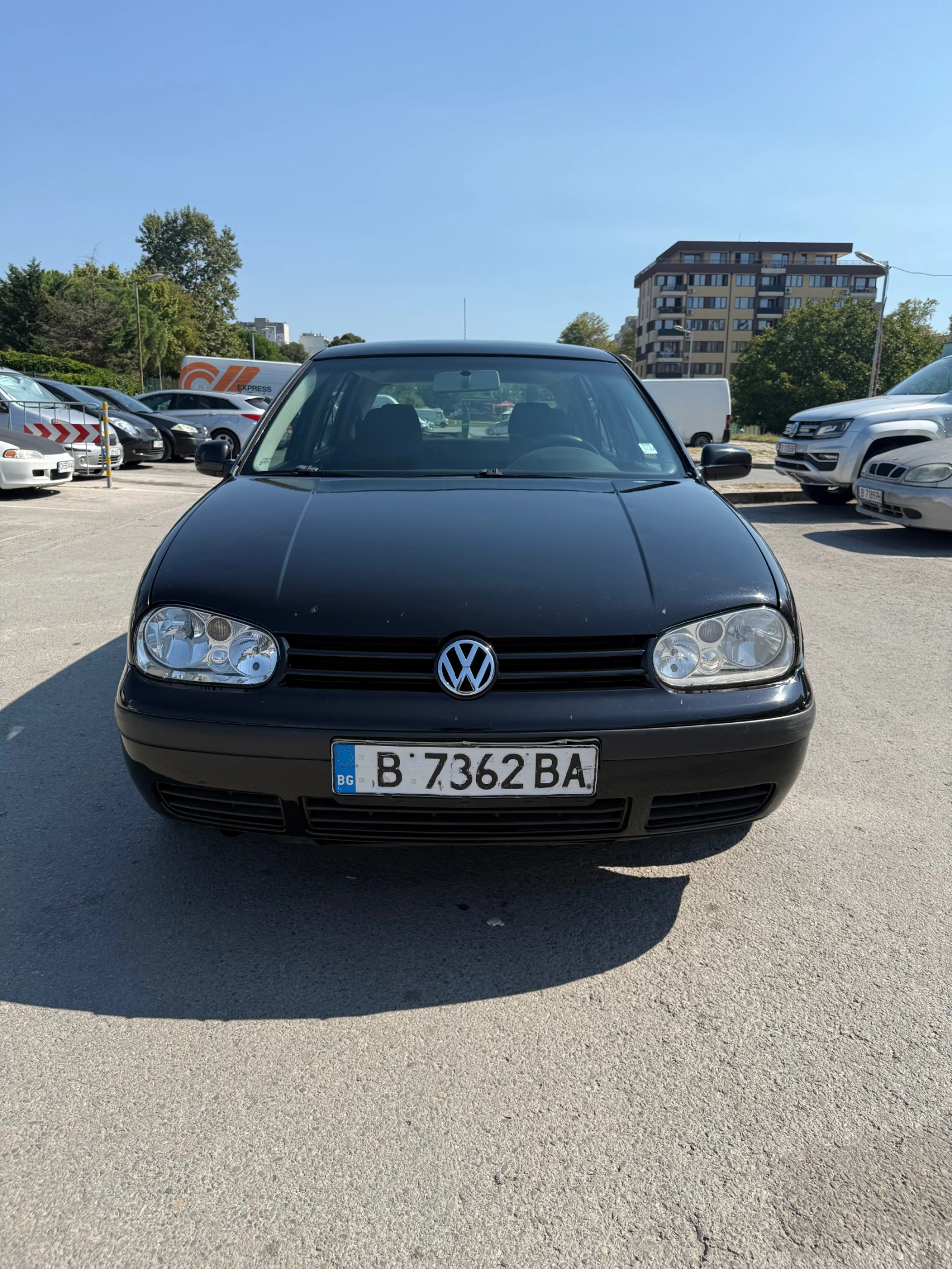 VW Golf