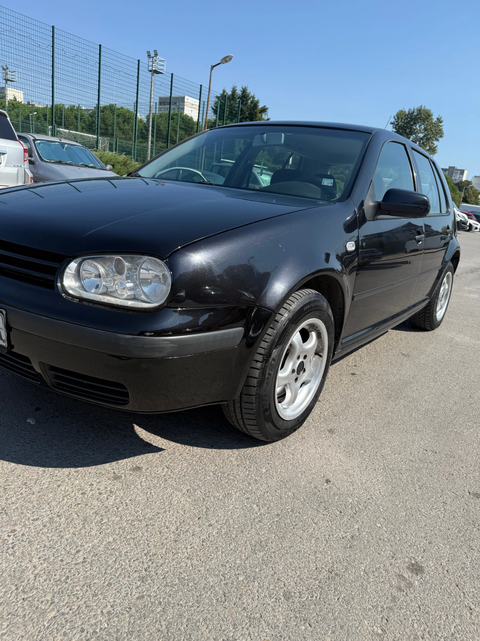 VW Golf, снимка 3 - Автомобили и джипове - 56355307