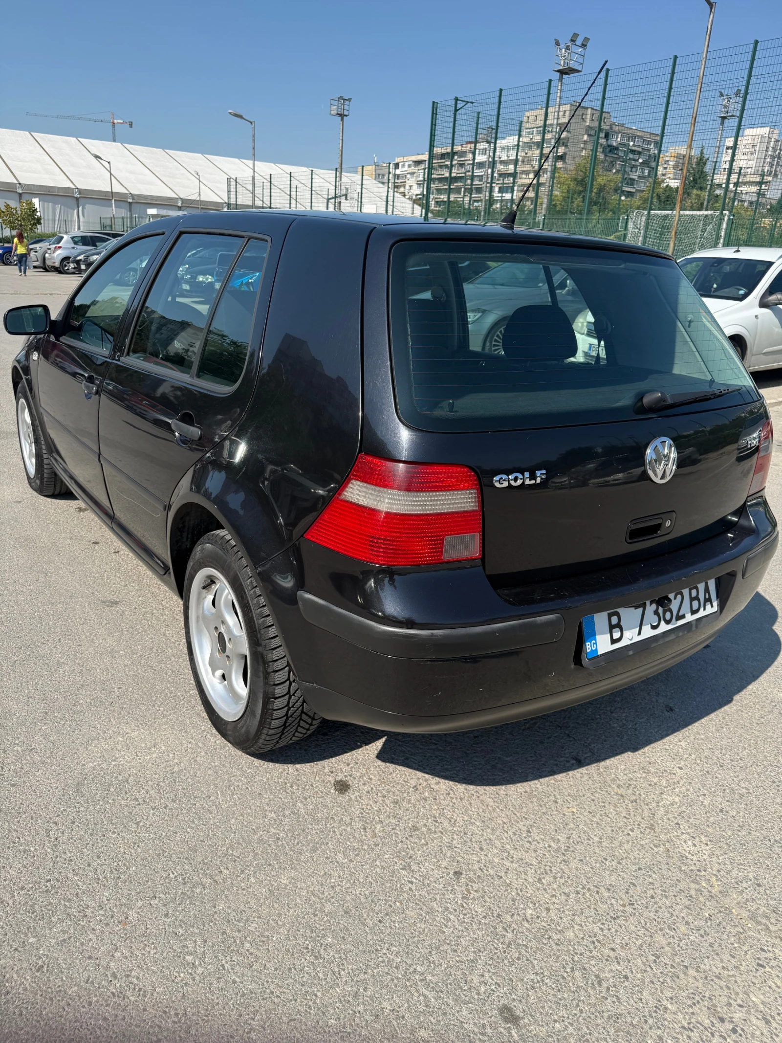 VW Golf, снимка 7 - Автомобили и джипове - 56355307